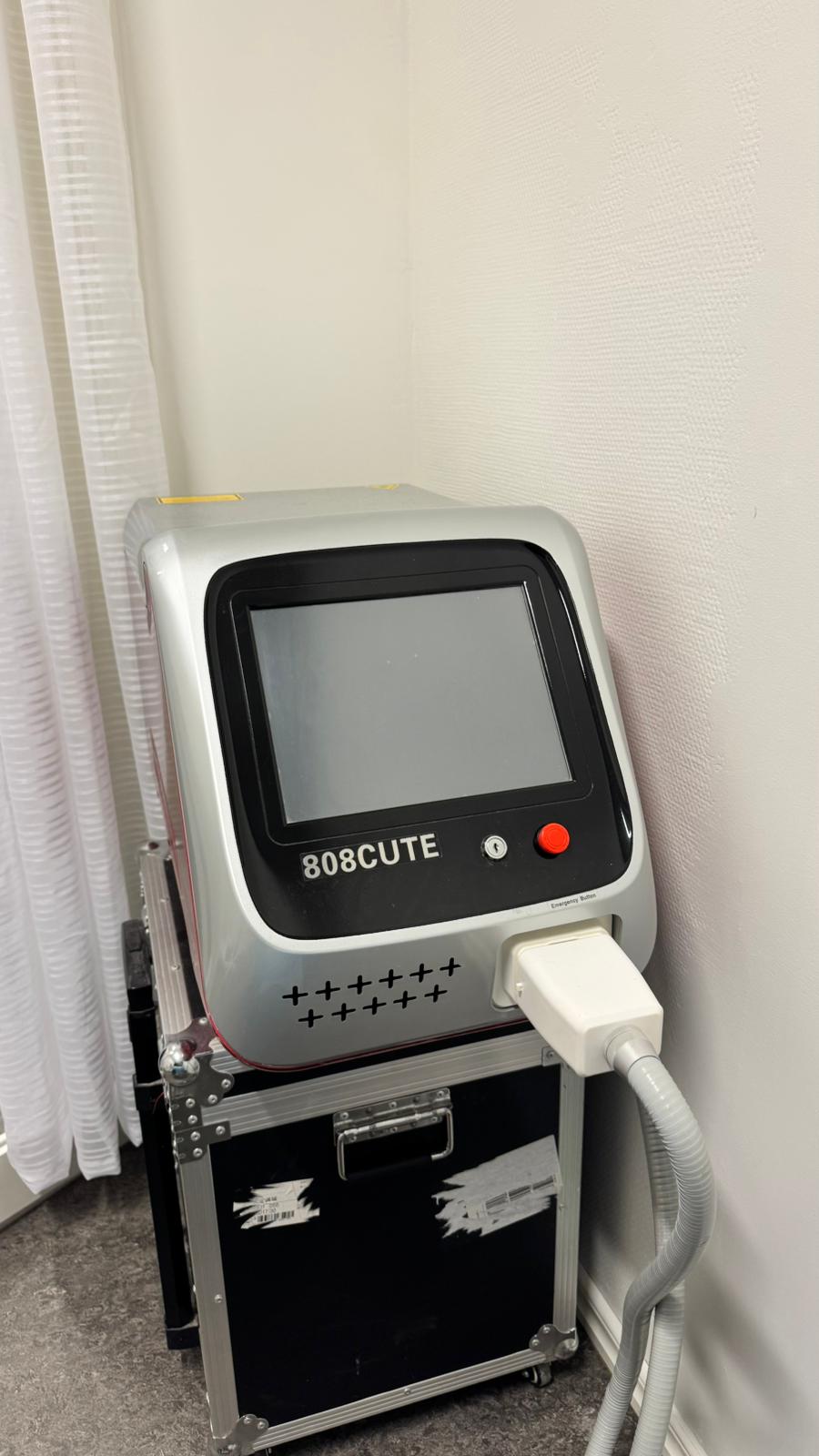 808CUTE 808nm Diode Laser för Hårborttagning